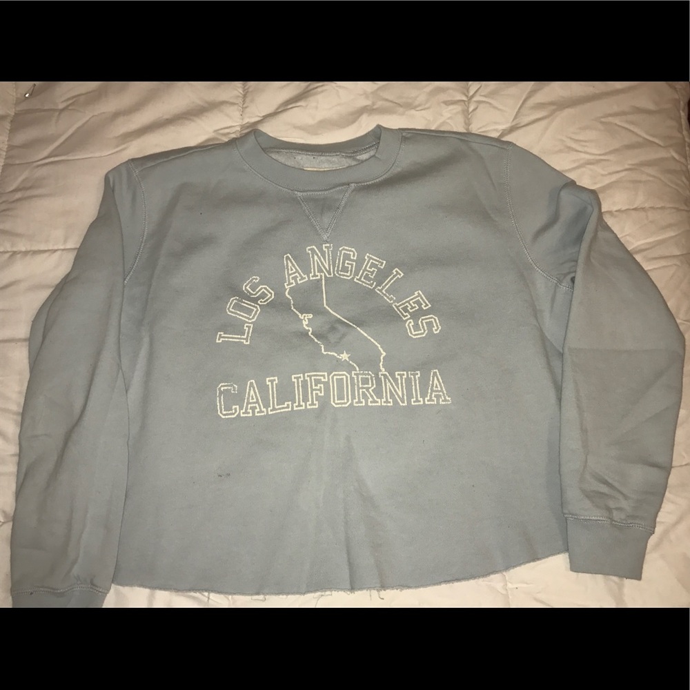 Light blue crop sweat shirt